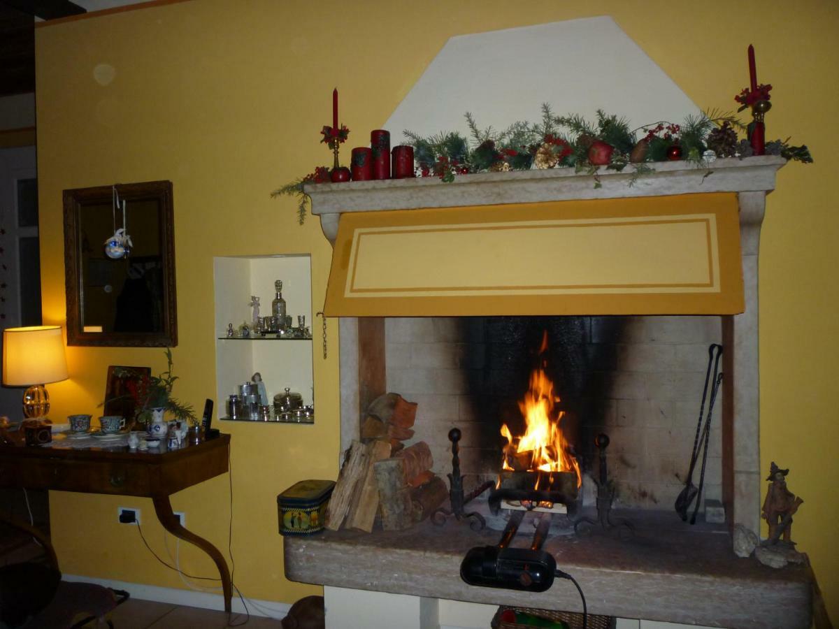 B&B Villa Dei Pini Domegliara Экстерьер фото